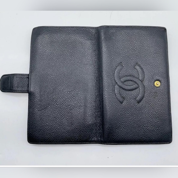Auth Chanel Caviar Timeless Coco Mark Wallet - Picture 5 of 10